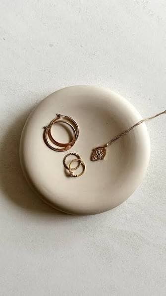 Ceramic jewellery dish